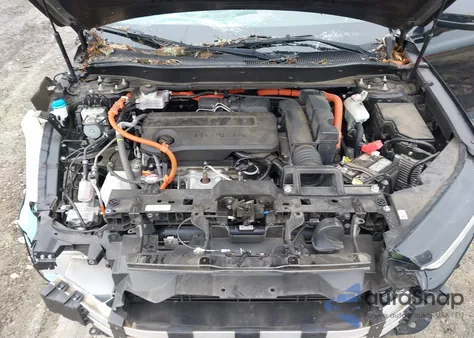 2023 Honda Cr-V Hybrid Sport z USA, uszkodzony, nr VIN 2HKRS5H57PH706944